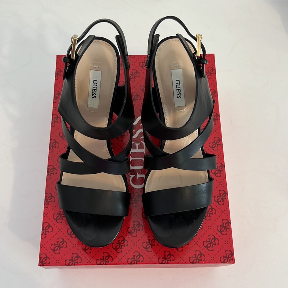 GUESS Platform Sandals - Picture 6 of 7